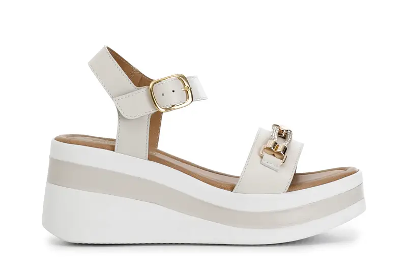 sandali su zeppa in nappa con accessorio strass panna 39