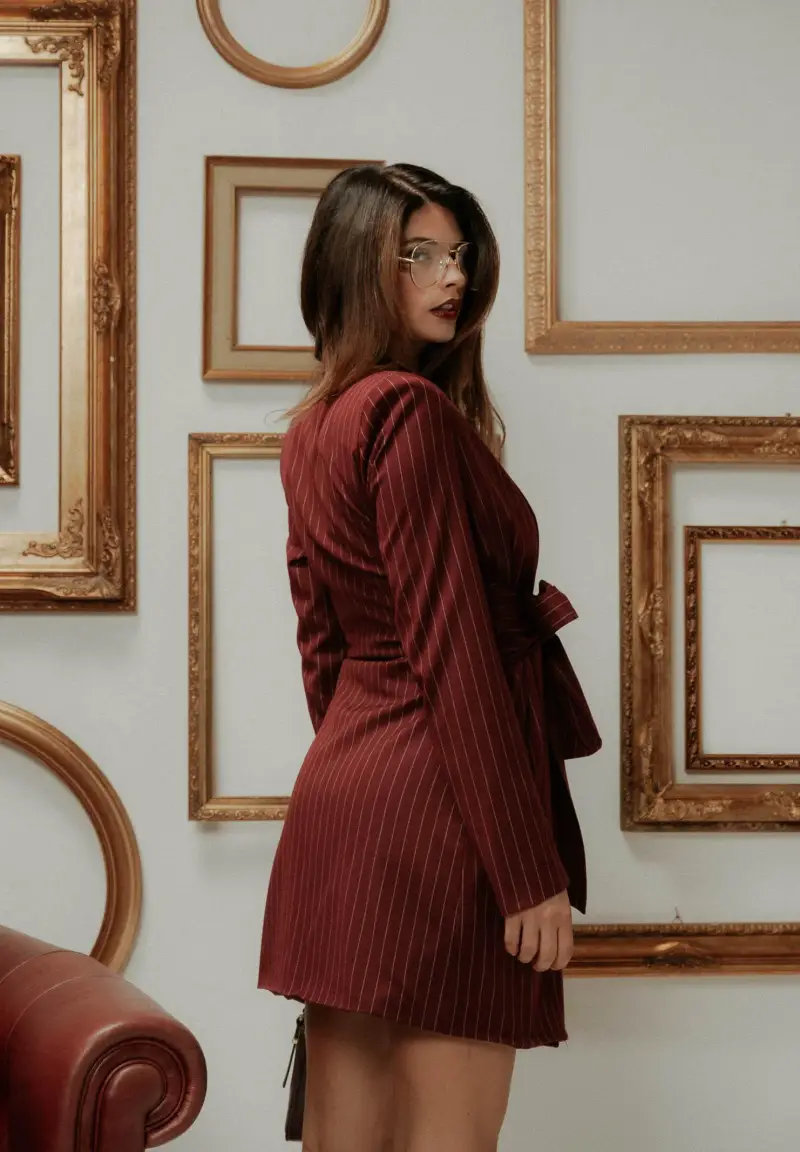 Abito corto HÉROÏNE bordeaux da donna miniatura 2