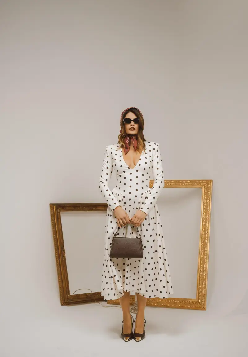 Abito midi DOUCEUR avorio da donna con pois marroni miniatura 3