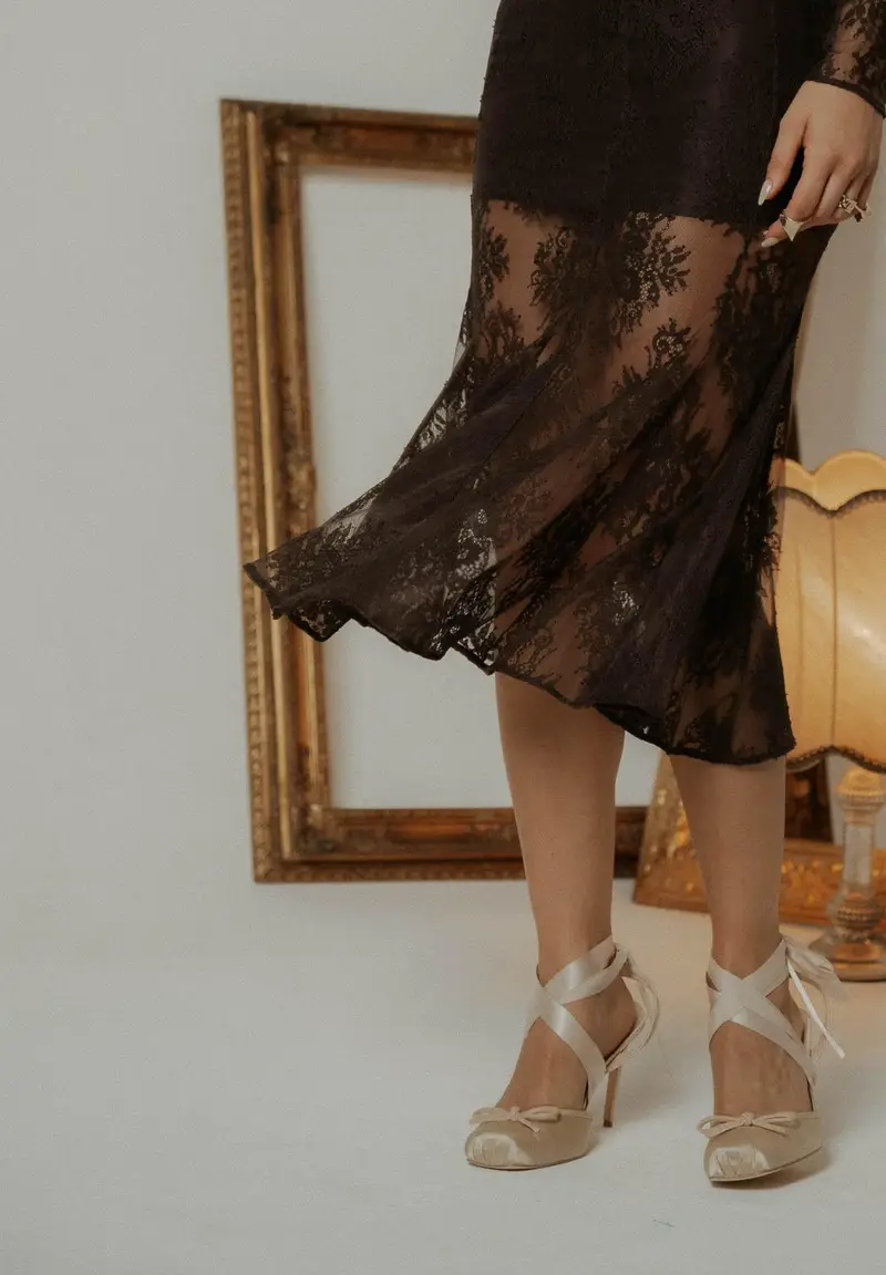 Abito midi ÉTERNELLE marrone da donna miniatura 3