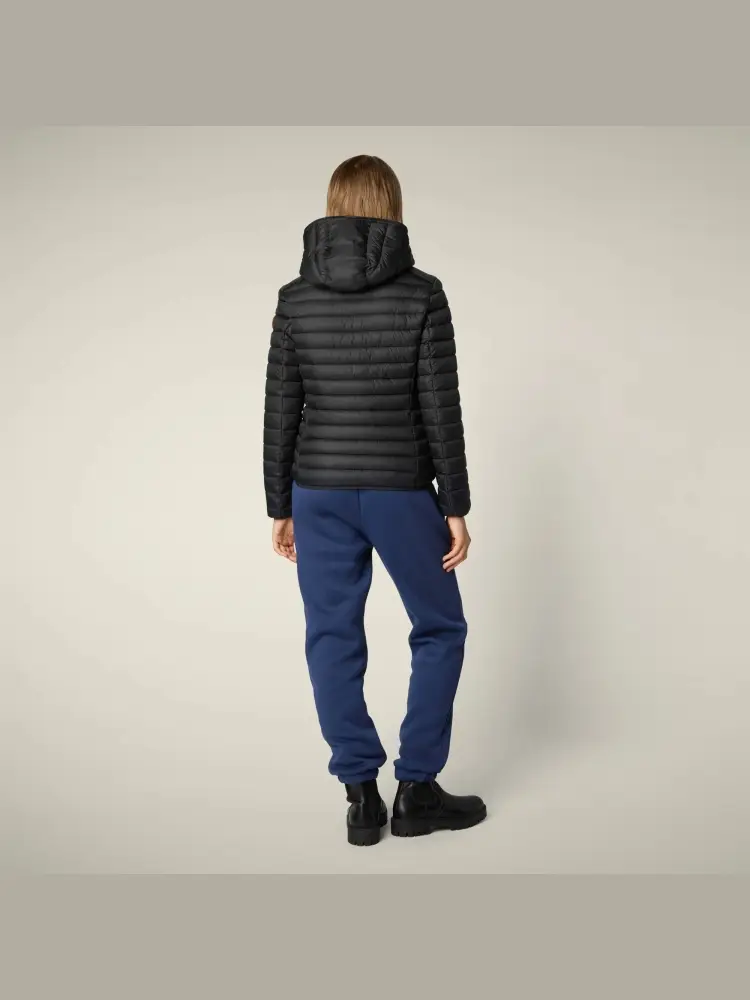 giubbotto nero donna con cappuccio logo sul braccio miniatura 2