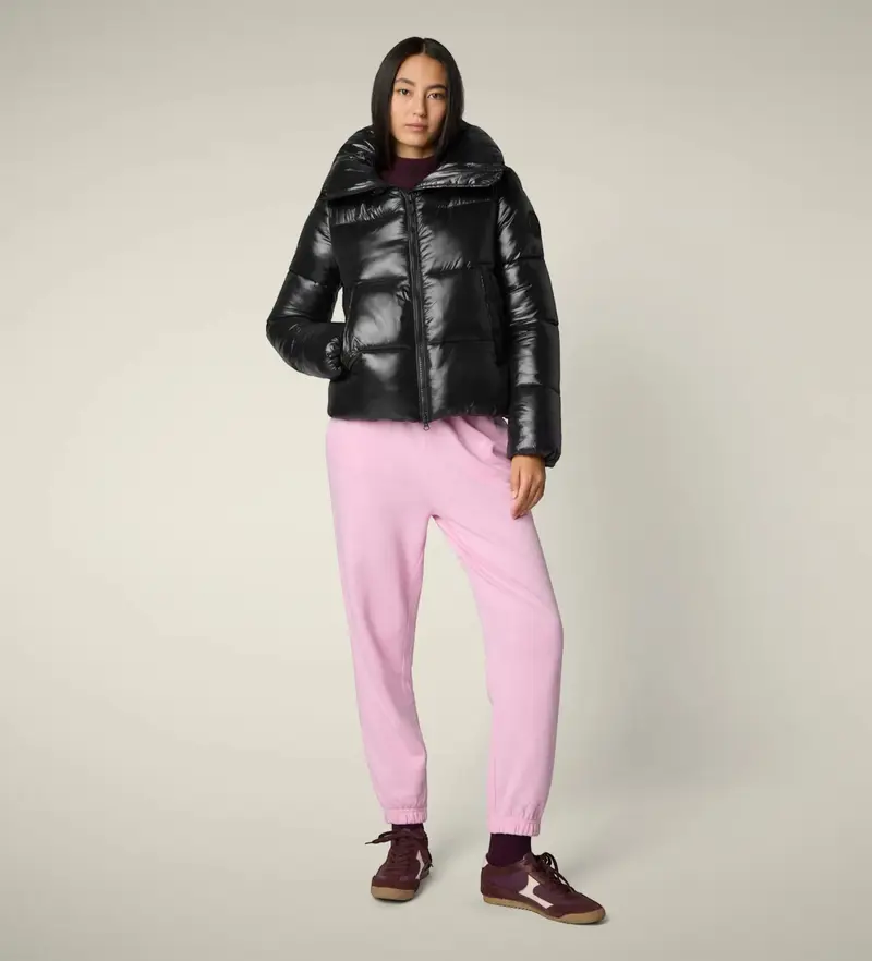 per donna. D39370W-LOVE21 Giacca Isla nera (M), Nero, Casual, Sostenibile, Nylon riciclato