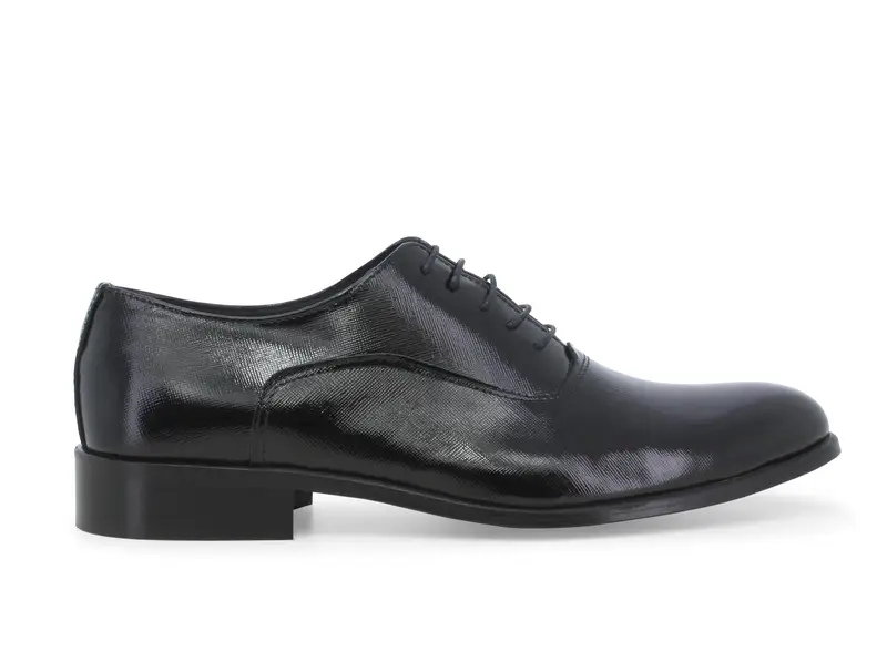 Scarpa stringata classica uomo in vernice nero u0722z