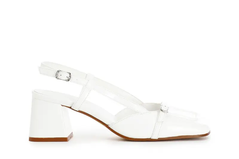 scarpe aperte dietro in vernice con bordo e cinturino bianco 37