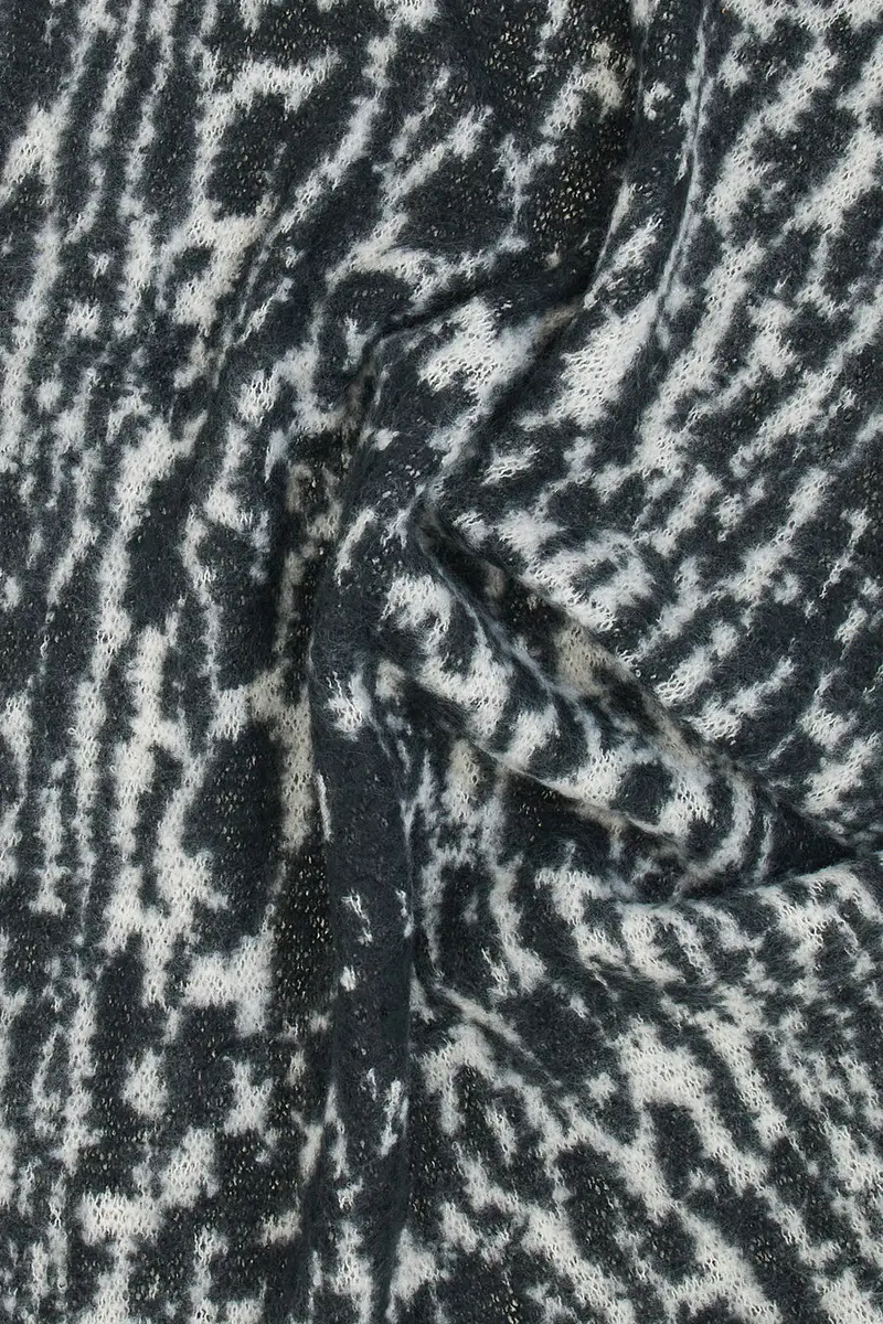 Sciarpa Nera e Bianca da Donna Animalier Pittarello 1151/D miniatura 2