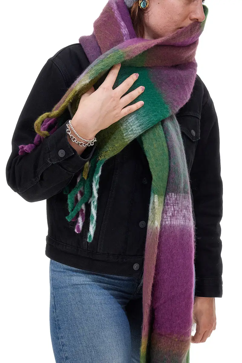 Sciarpa Viola in Fantasia Geometrica GianMarco Venturi 61016 miniatura 3