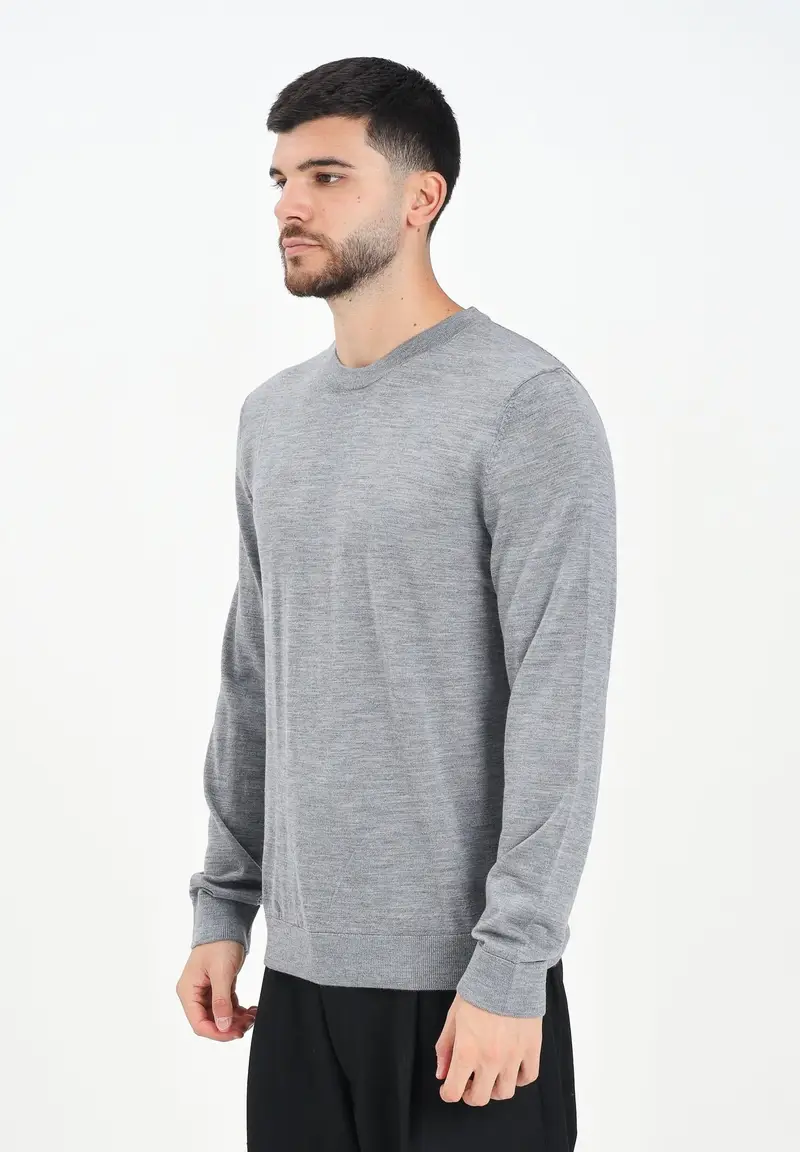 Maglioncino girocollo grigio da uomo