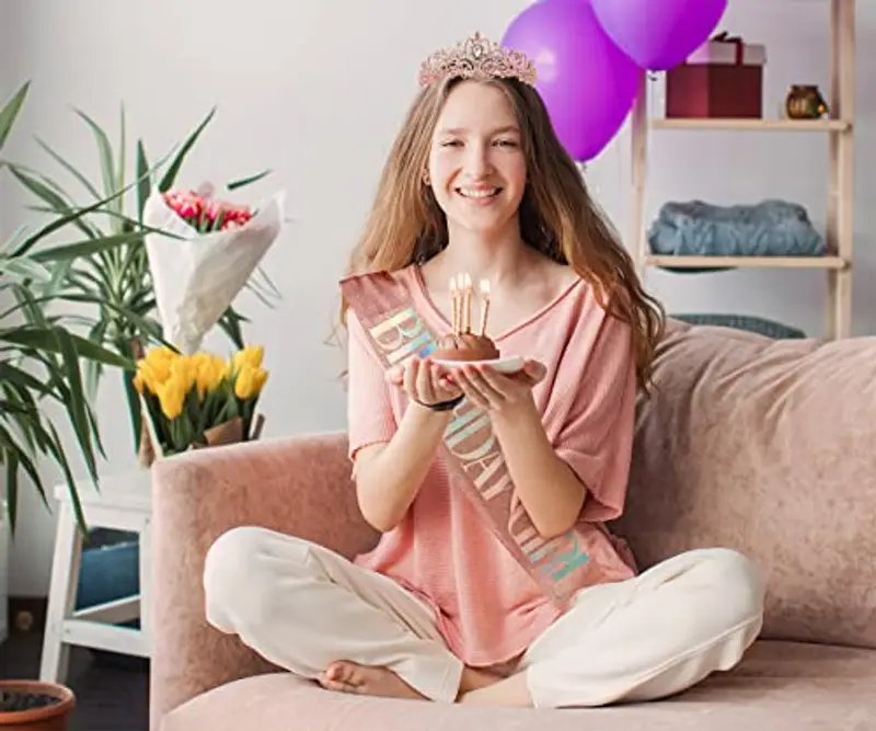 Set tiara per compleanno e ragazza, fascia per tiara con strass, fascia di compleanno e fascia per tiara per ragazze e donne, decorazione di compleanno (oro rosa) miniatura 3