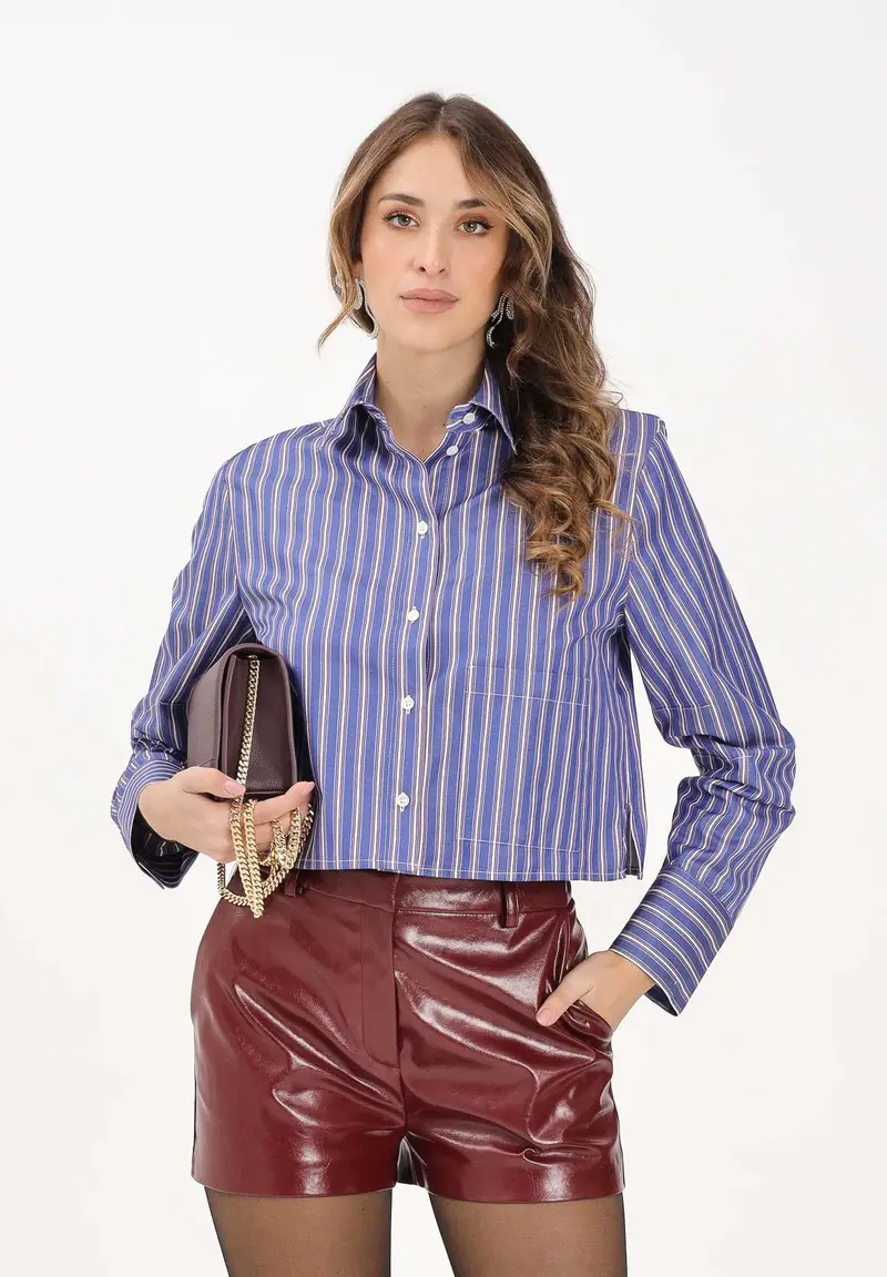 Camicia a manicca lunga blu da donna con taglio cropped e fantasia a righe miniatura 2