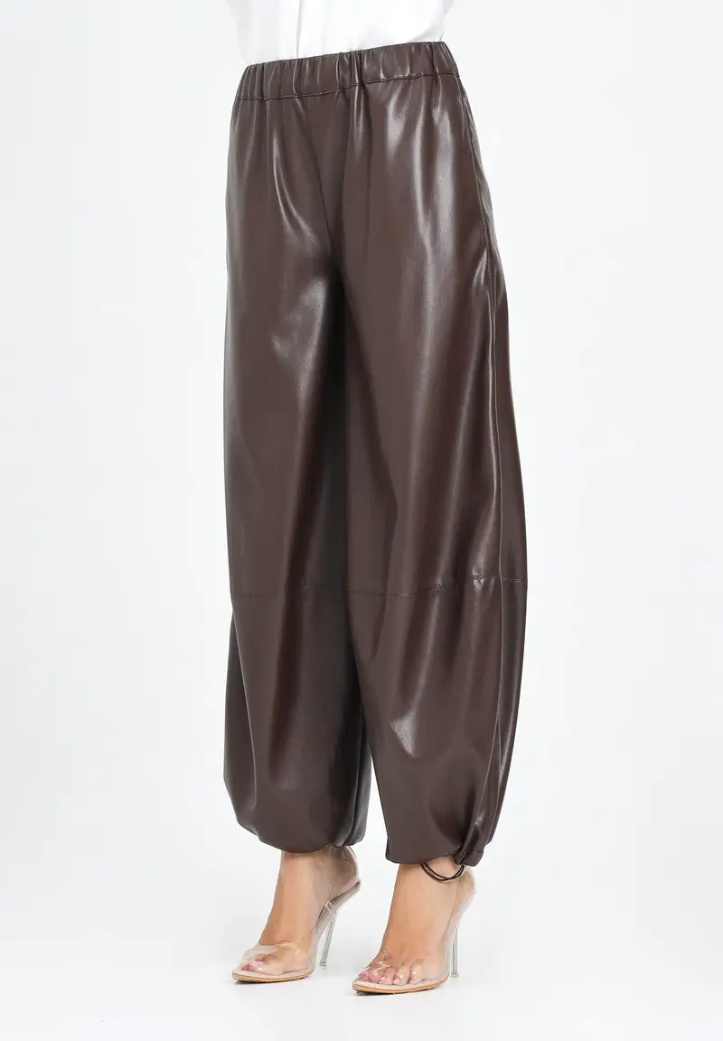 SIMONA CORSELLINI Pantalone in eco-pelle color cioccolato da donna