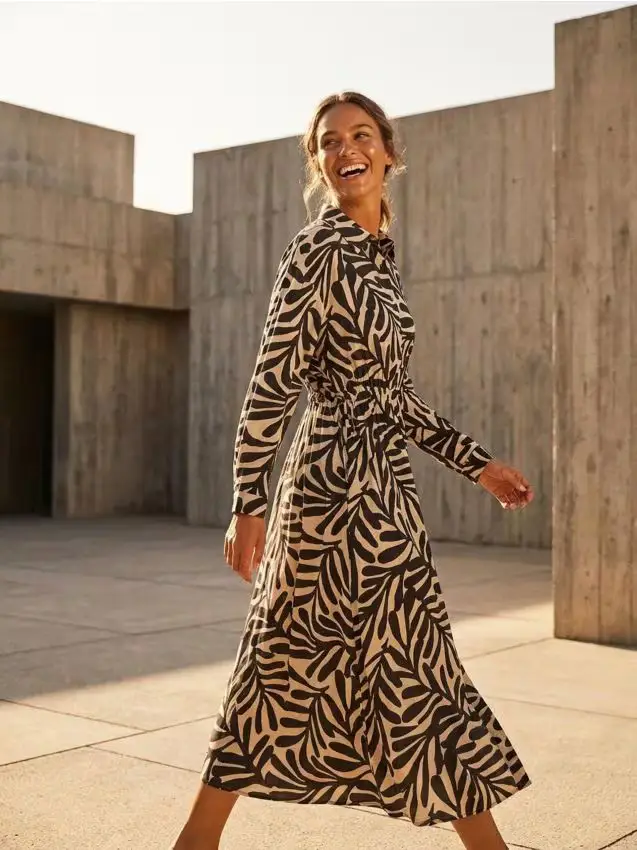 Abito chemisier midi in viscosa con stampa botanica - multicolor