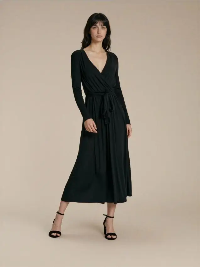 Abito midi con fiocco decorativo e miscela di viscosa - nero