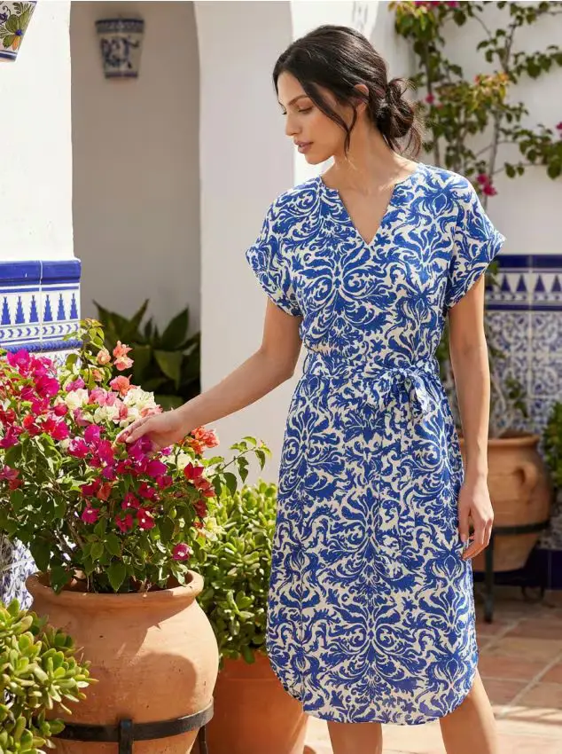 Abito midi in viscosa con maniche kimono - blu scuro