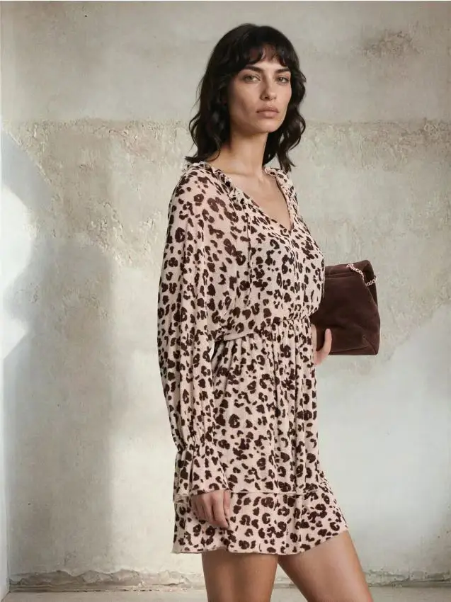 Abito mini con stampa leopardata - multicolor