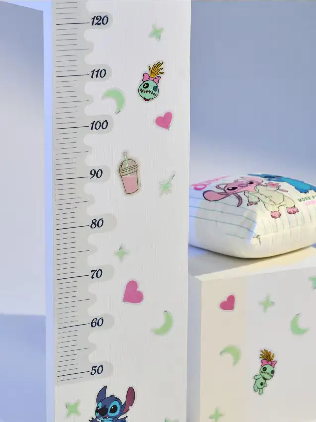 Adesivi da parete Stitch - multicolor