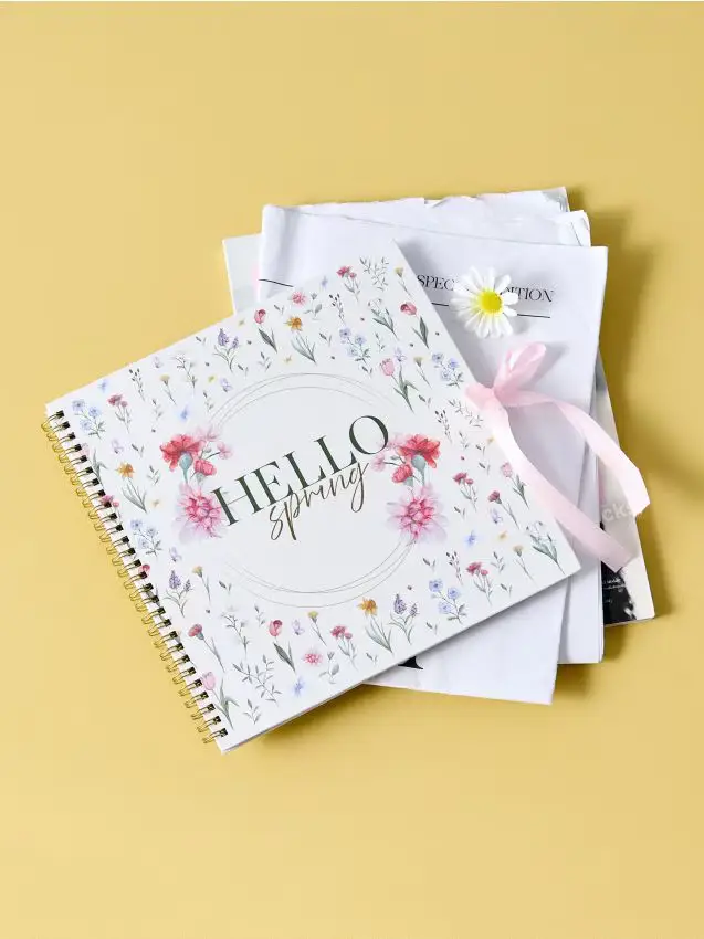 Album fotografico con fiori - panna