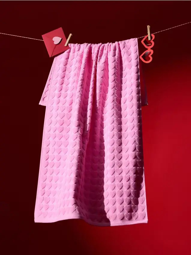 Asciugamano con cuori - rosa