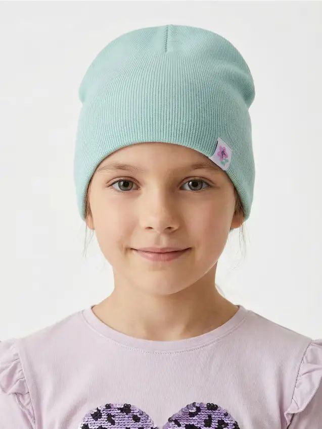 Berretto a costine con toppa - verde pallido