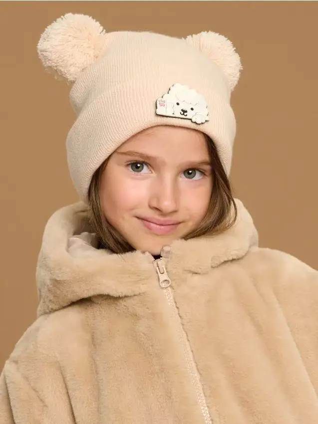 Berretto con pompon e patch intercambiabili - nude