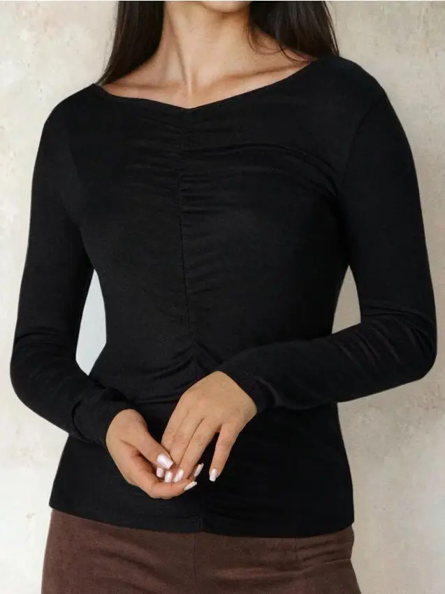 Blusa con arricciatura - nero