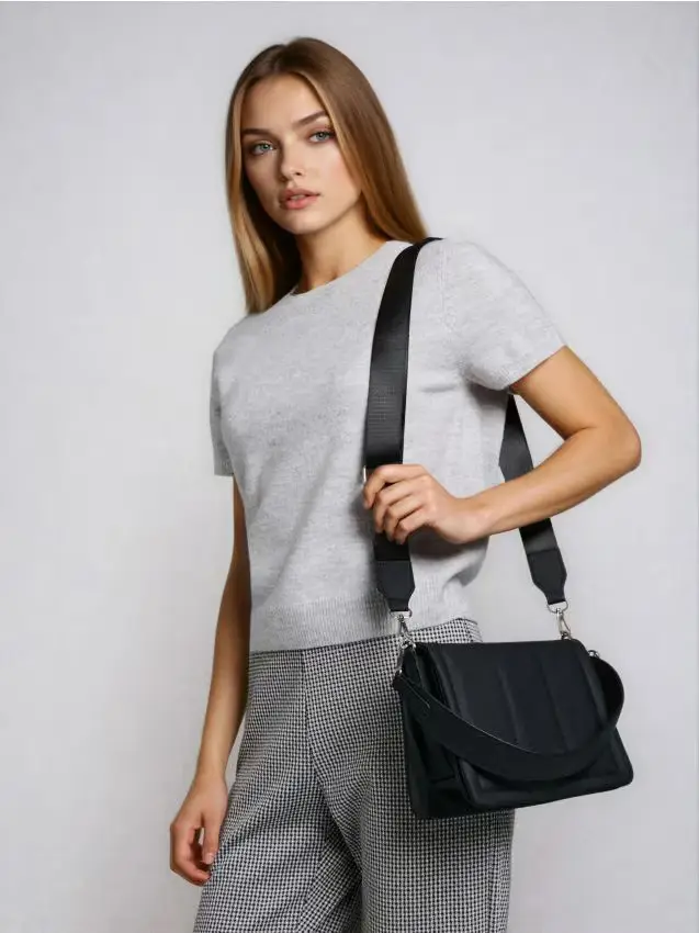 Borsa con due tracolle - nero