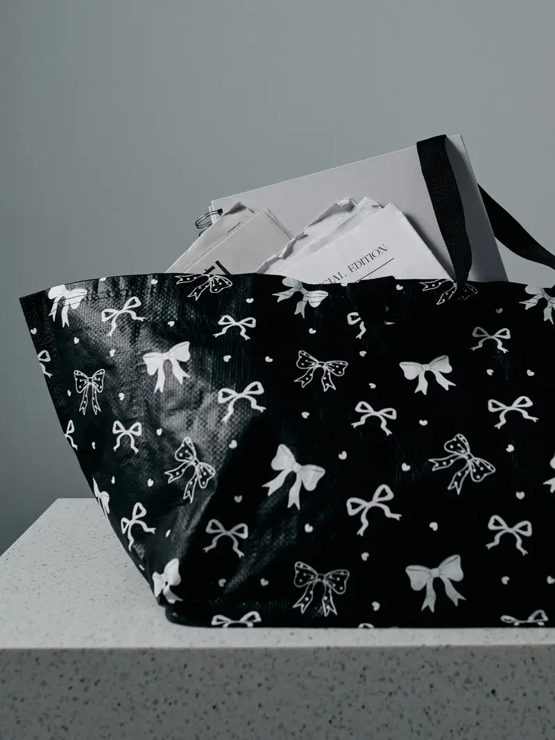 Borsa per la spesa con motivo fiocchetti - nero miniatura 2