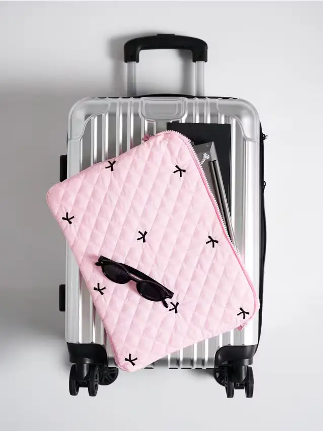 Borsa trapuntata per laptop con motivo a fiocchi - rosa