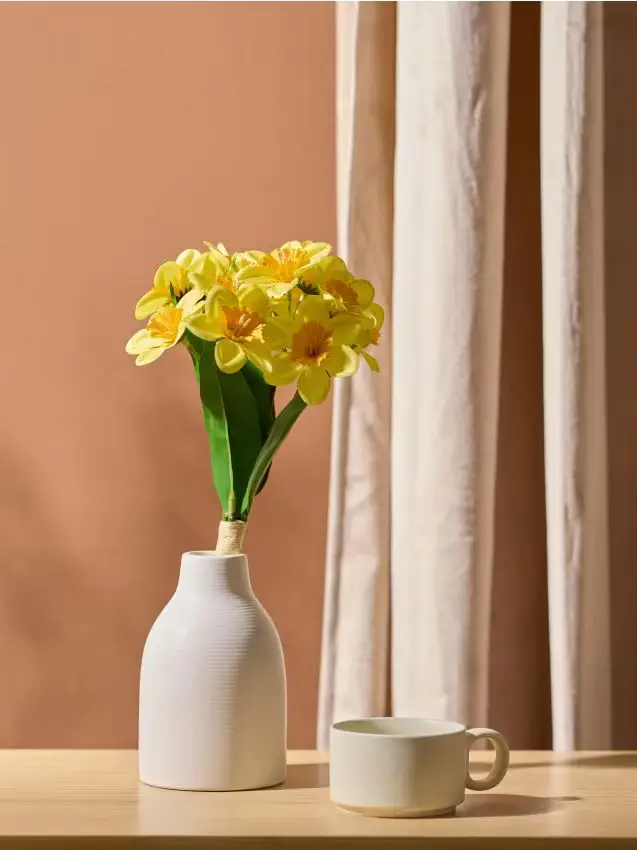 Bouquet di fiori decorativi - narcisi - giallo chiaro