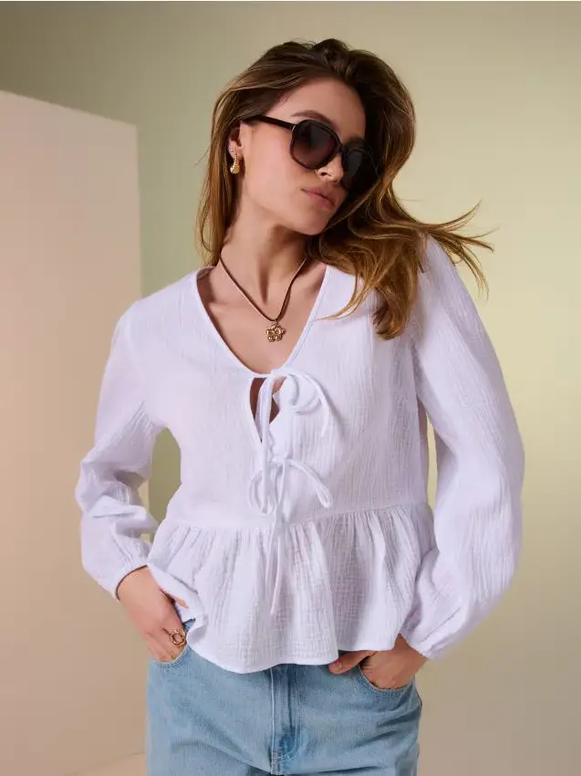 Camicia in mussola con fiocco decorativo - bianco