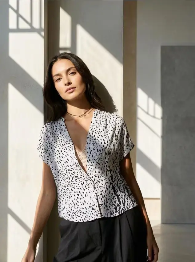 Camicia in viscosa a maniche corte - nero