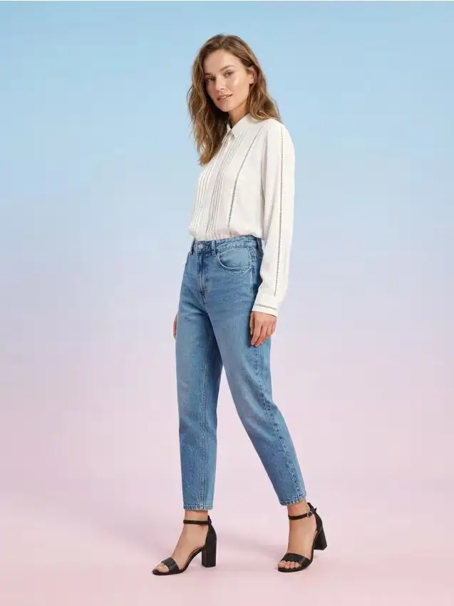 Camicia regular fit in viscosa con inserti traforati - panna