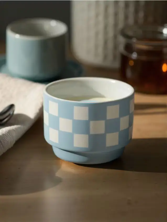 Candela profumata Cedarwood & Cypress - blu pallido