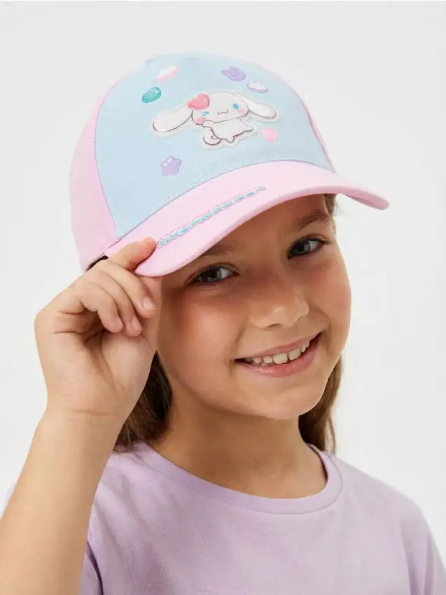 Cappello con visiera Cinnamoroll - rosa pastello
