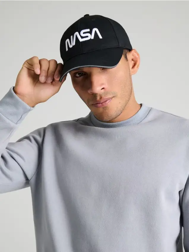 Cappello con visiera NASA - nero