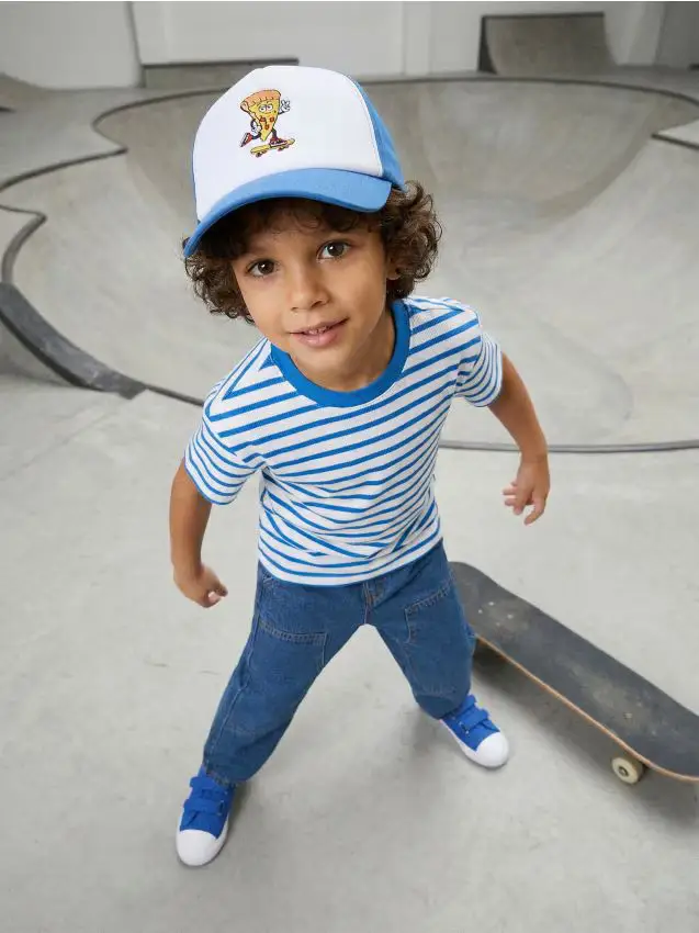 Cappello di cotone con ricamo decorativo - blu