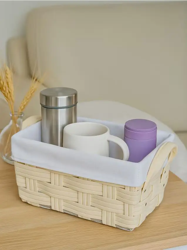 Cesto intrecciato per la conservazione - nude