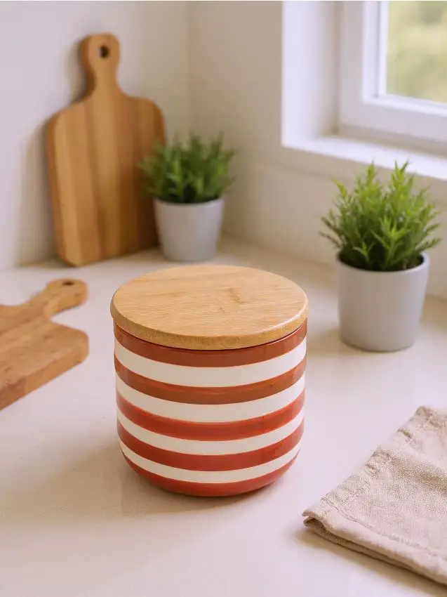 Contenitore per alimenti con coperchio - rosso