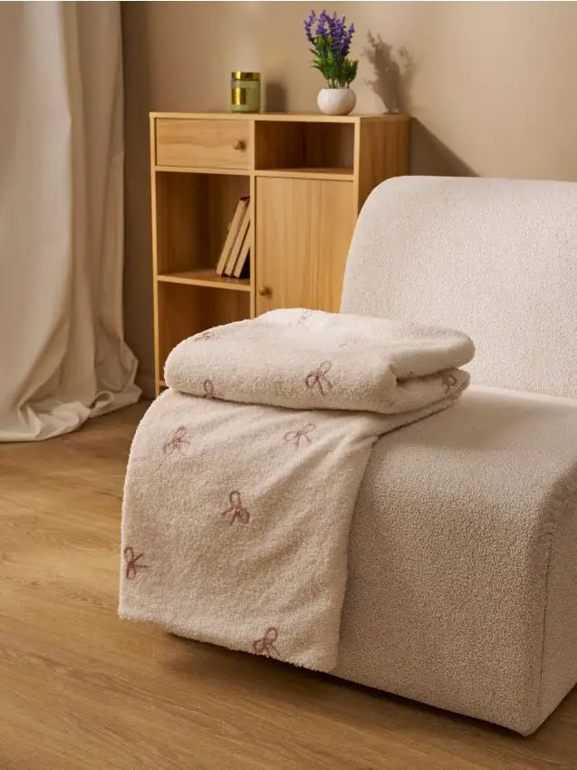 Coperta con fiocchi - bianco