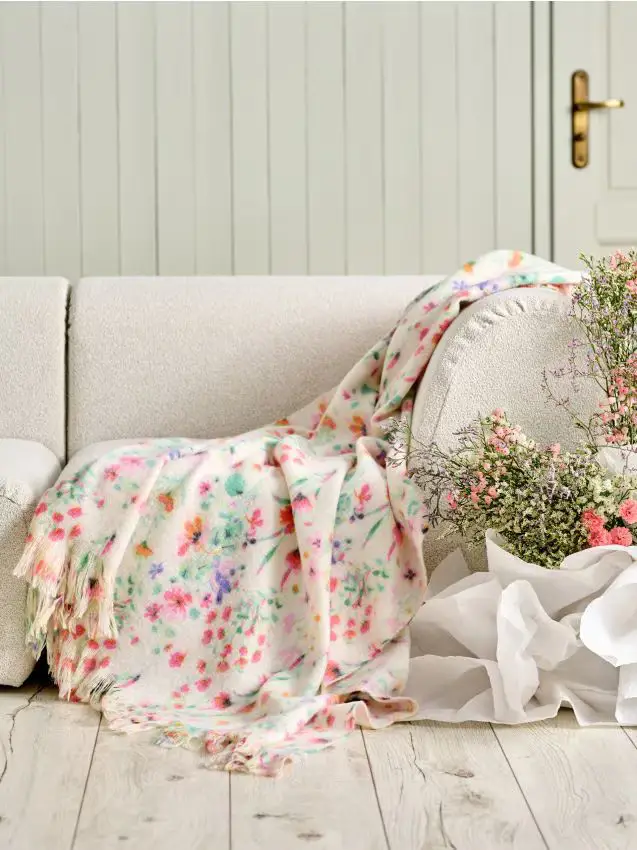 Coperta con motivo floreale - panna