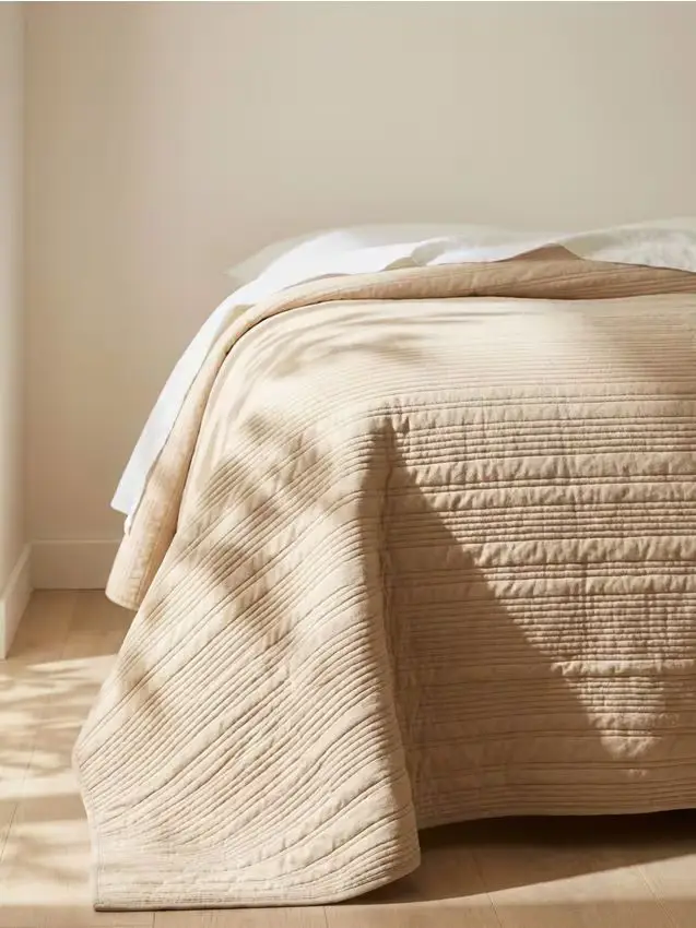 Copriletto trapuntato - beige