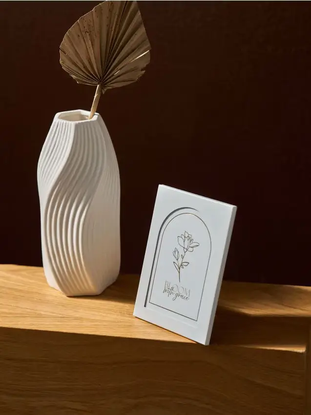 Cornice portafoto con motivo floreale - bianco