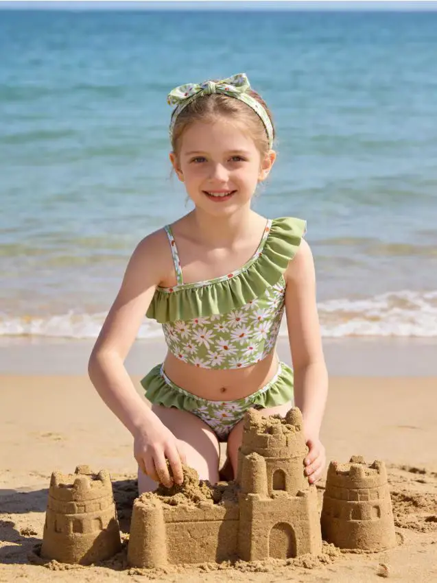 Costume da bagno due pezzi con volant e motivo floreale - verde-giallo