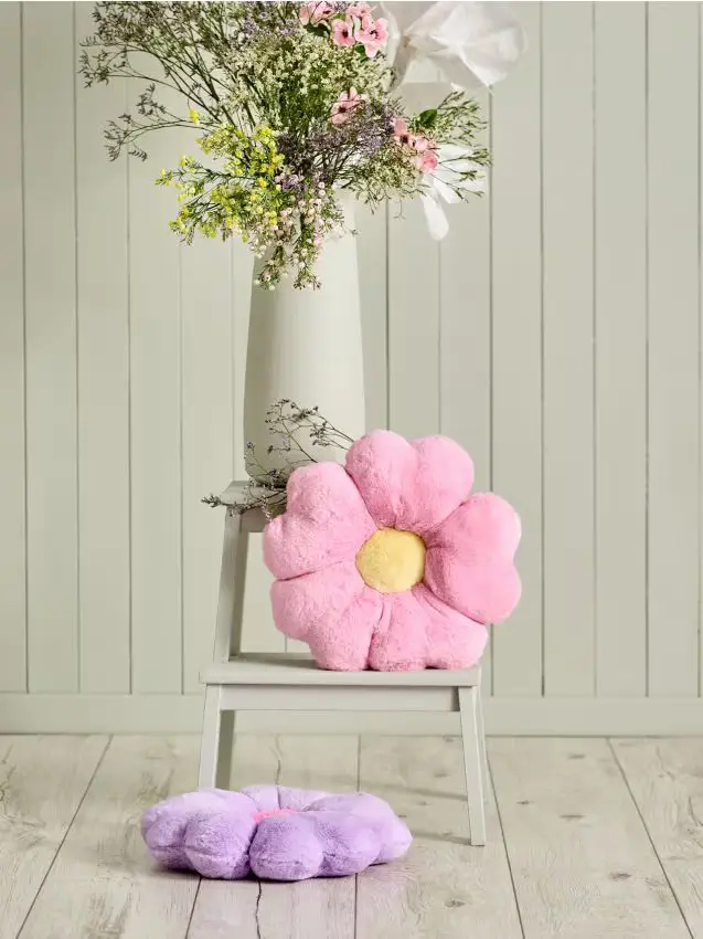 Cuscino a forma di fiore - rosa pastello