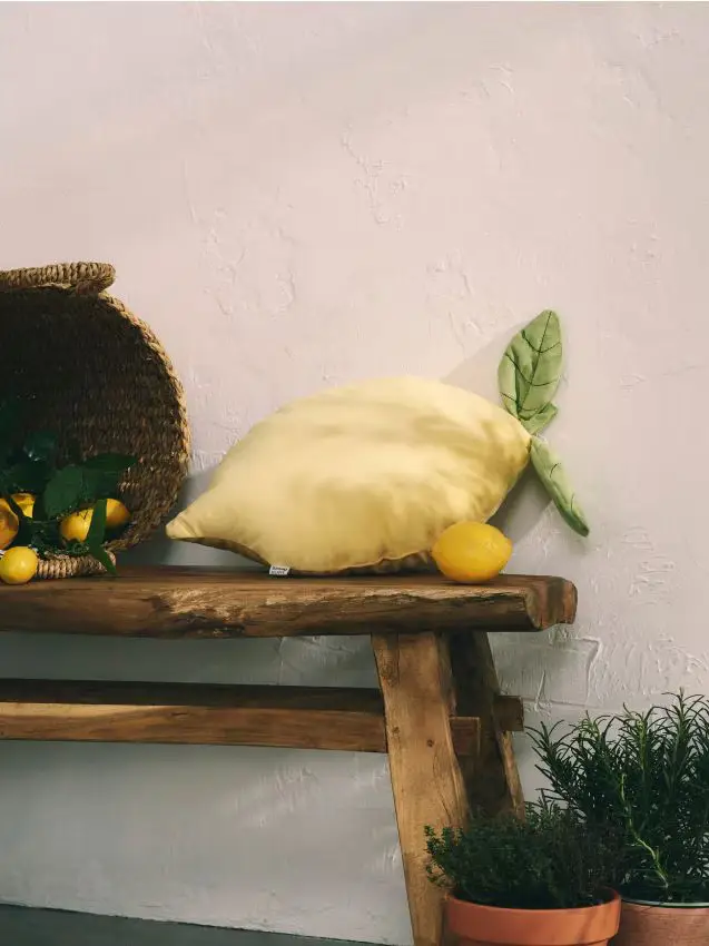Cuscino a forma di limone - giallo