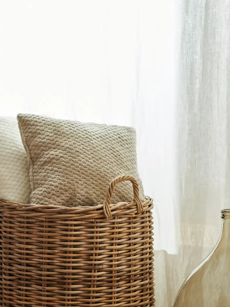 Cuscino decorativo - beige miniatura 2