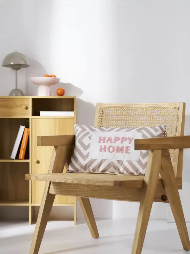 Cuscino decorativo con scritta HAPPY HOME - nude