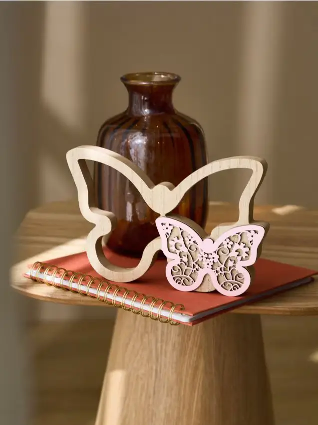 Decorazione da appoggio a forma di farfalla - rosa pastello