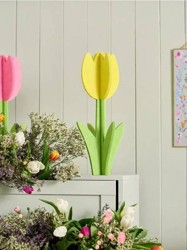 Decorazione da appoggio a forma di tulipano - giallo