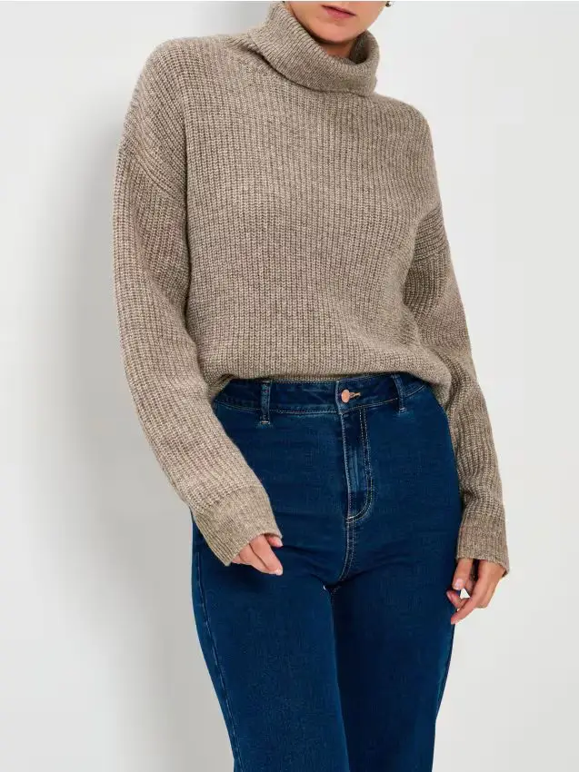 Dolcevita a costine - caffè Caffè