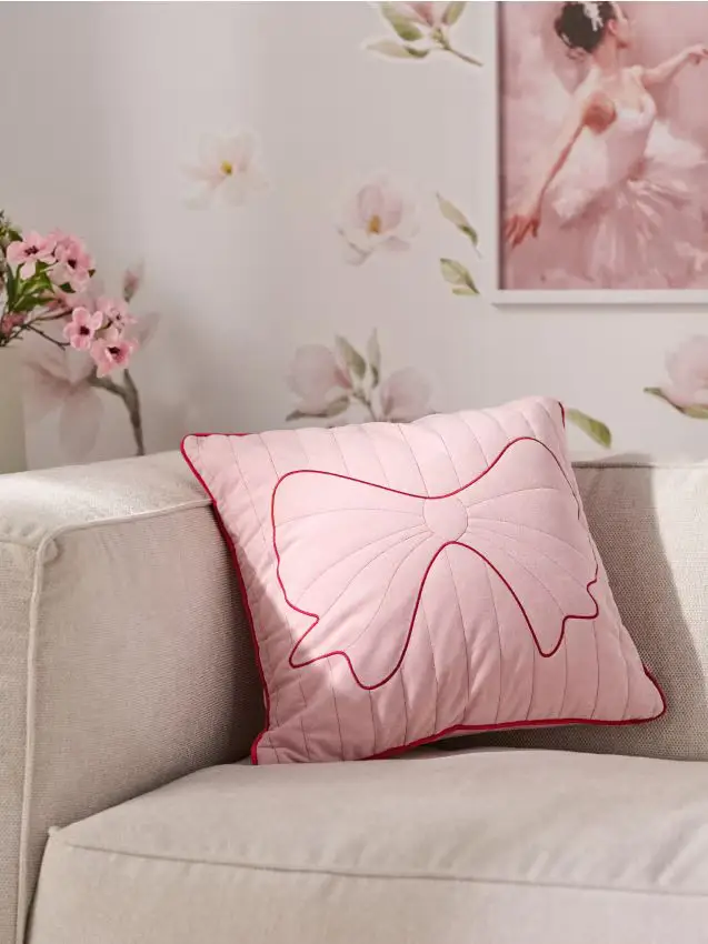 Federa decorativa trapuntata con motivo a fiocco - rosa pastello